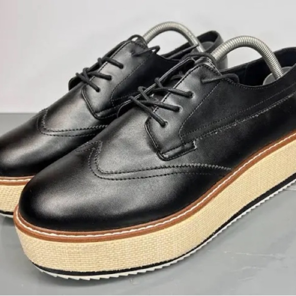 Steve Madden Womens Eliza Black Faux Leather Platform Wingtip Oxfords